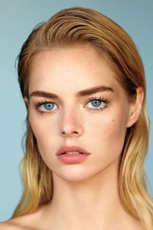 Samara Weaving photo