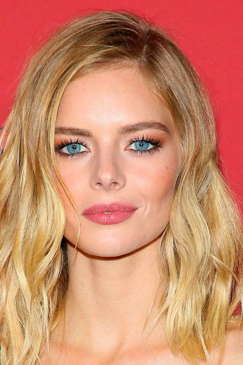 Samara Weaving photo