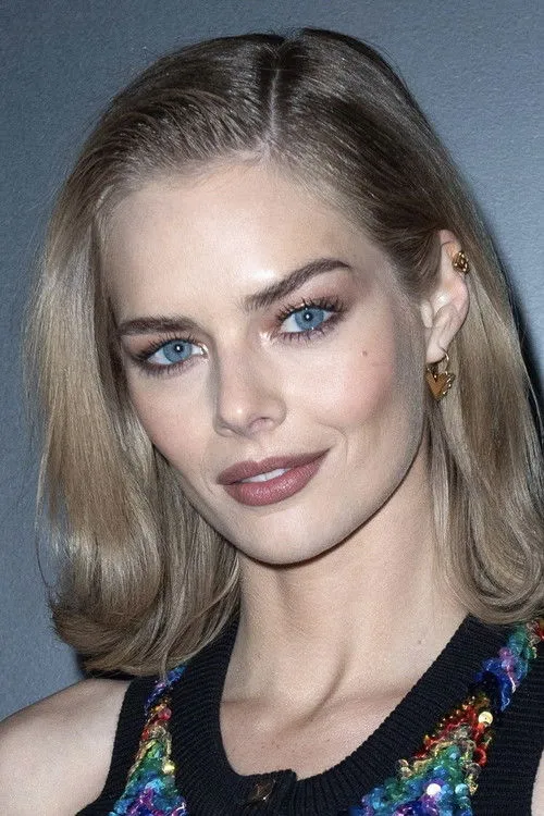Samara Weaving photo