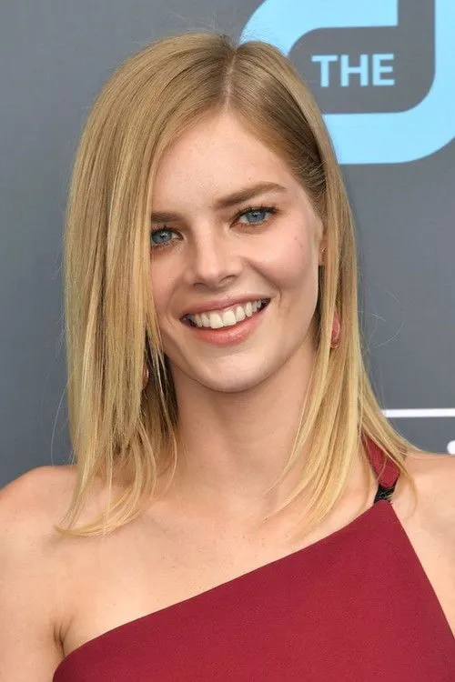 Samara Weaving photo
