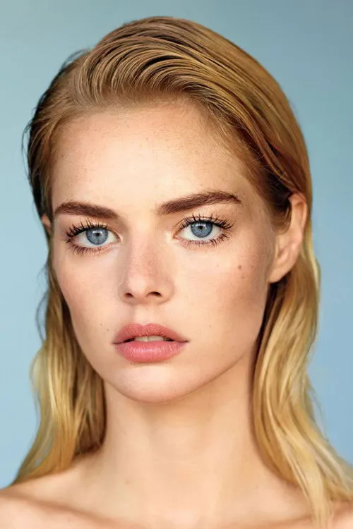 Samara Weaving photo