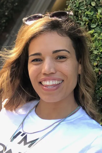 Ciara Renée photo
