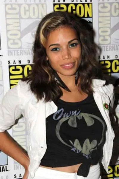Ciara Renée photo