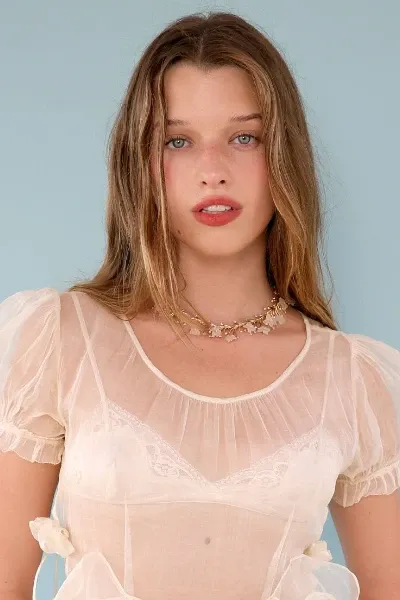 Ever Anderson photo