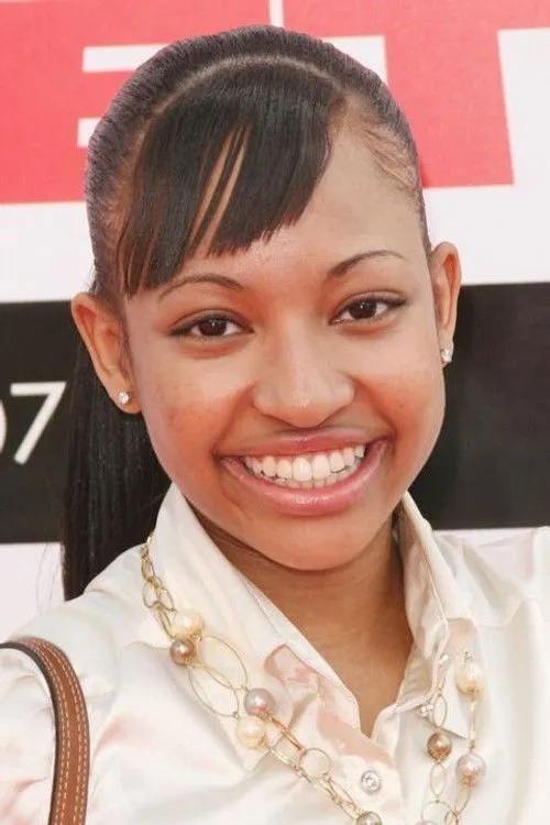 Aleisha Allen photo