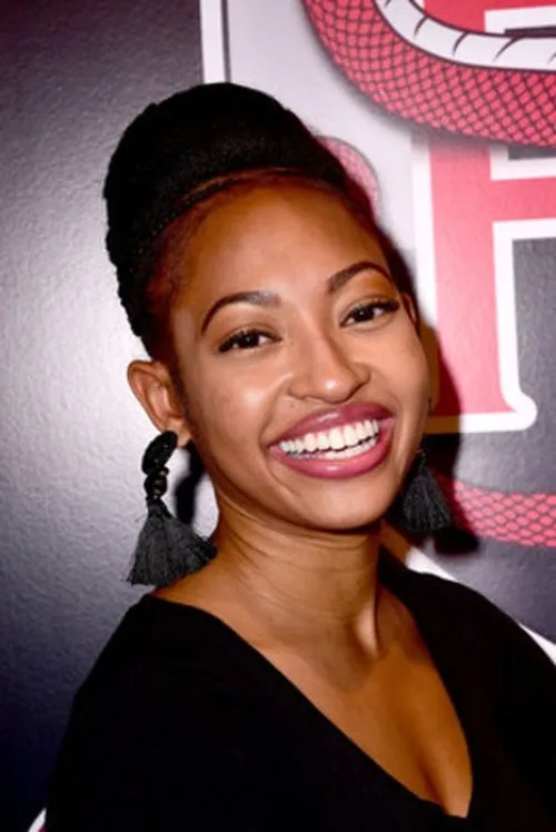 Aleisha Allen photo