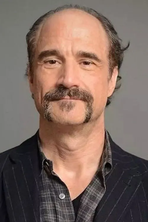 Elias Koteas photo