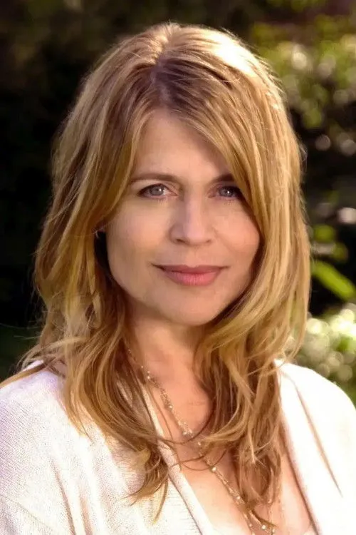 Linda Hamilton photo