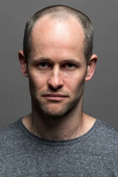 Luke Hawker photo