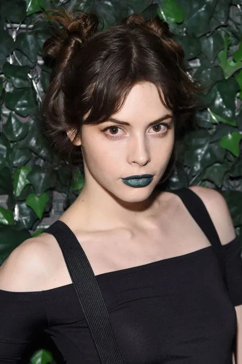 Charlotte Kemp Muhl photo