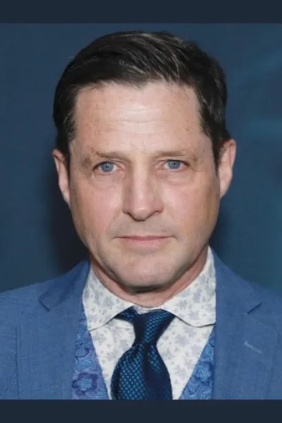 Tim Guinee photo
