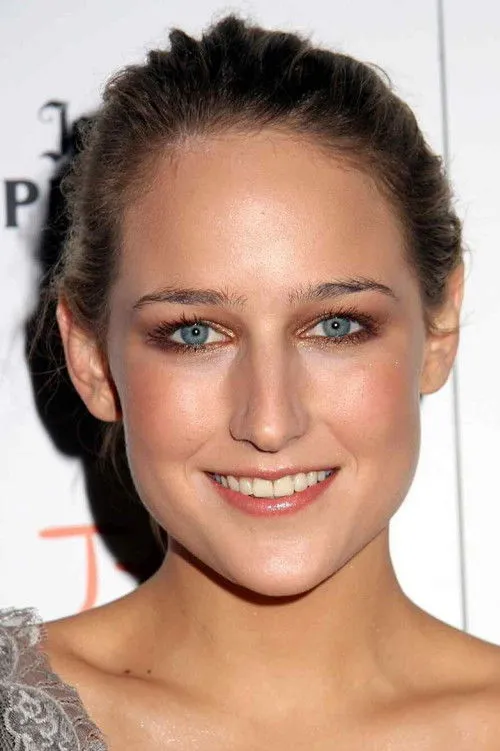 Leelee Sobieski photo