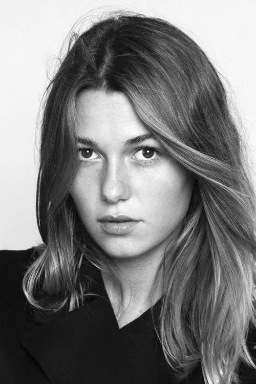Mathilde Ollivier photo