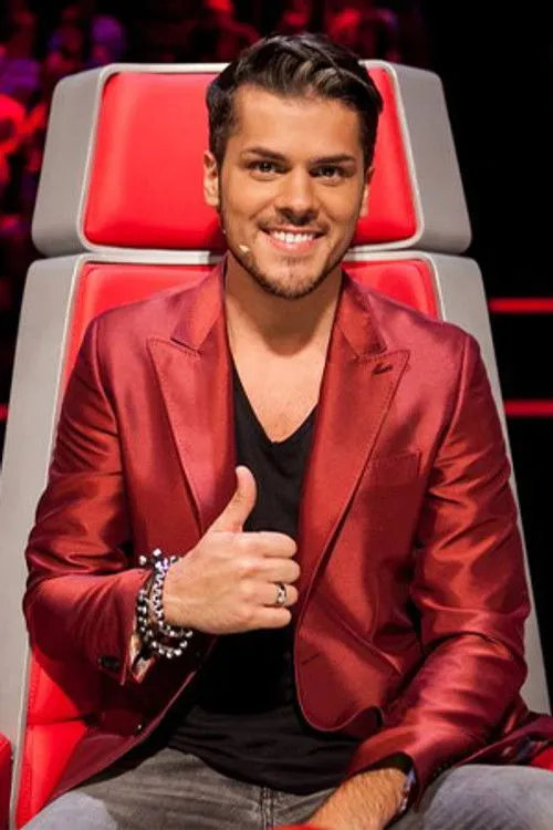 Mickael Carreira photo