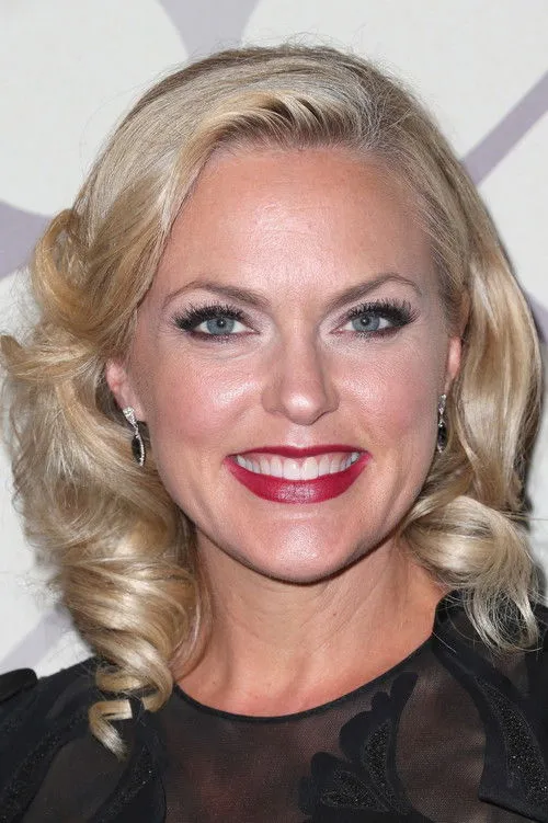 Elaine Hendrix photo