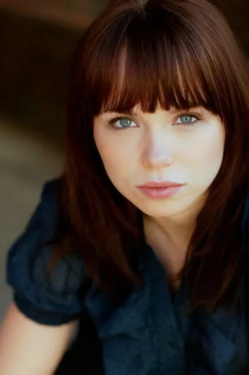 Amanda Fuller photo
