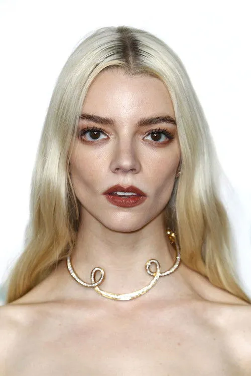 Anya Taylor-Joy photo