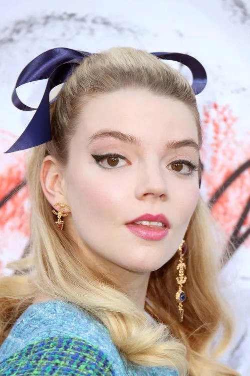 Anya Taylor-Joy photo