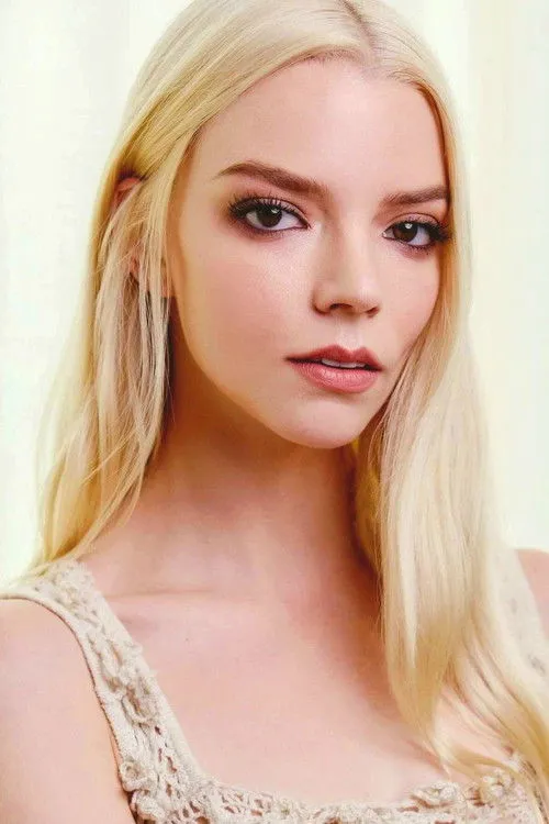 Anya Taylor-Joy photo