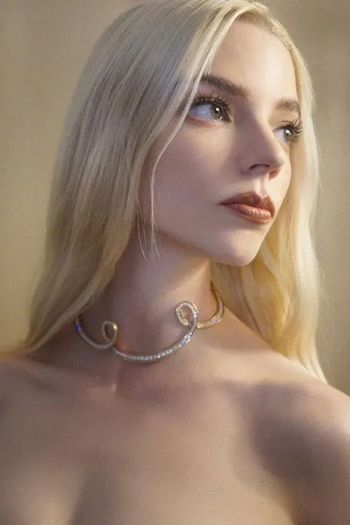 Anya Taylor-Joy photo