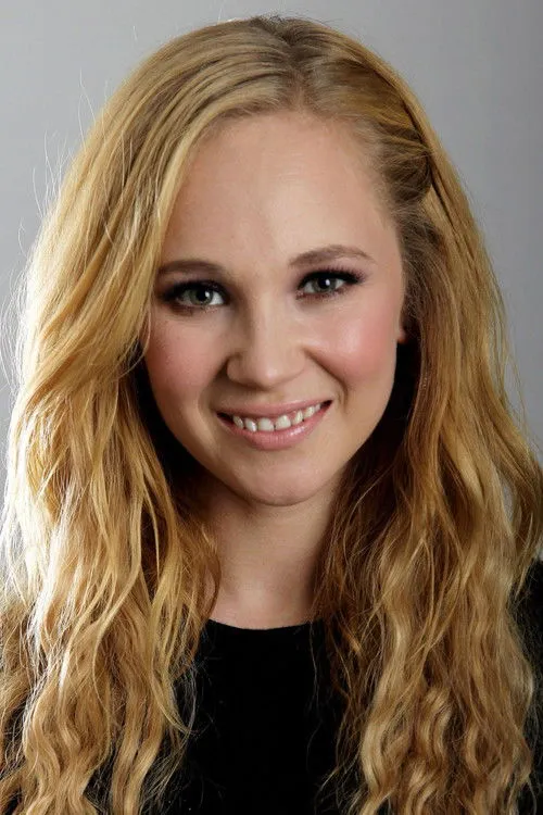 Juno Temple photo