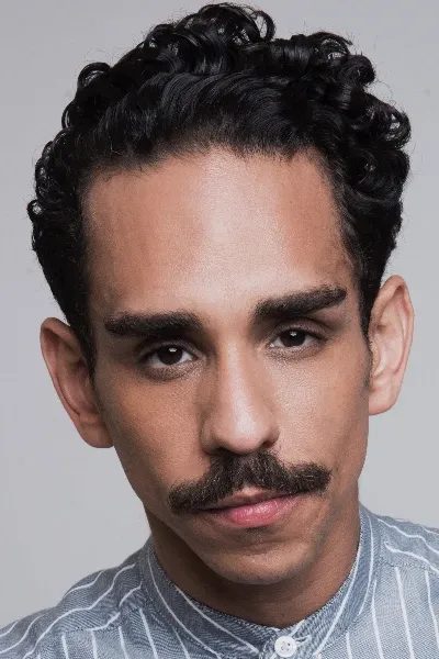 Ray Santiago photo