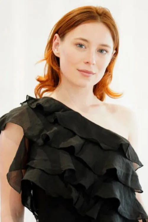 Mina Sundwall photo
