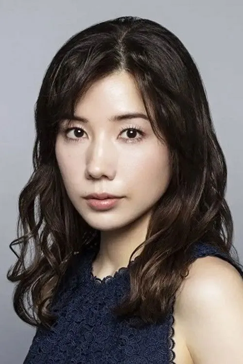 Riisa Naka photo