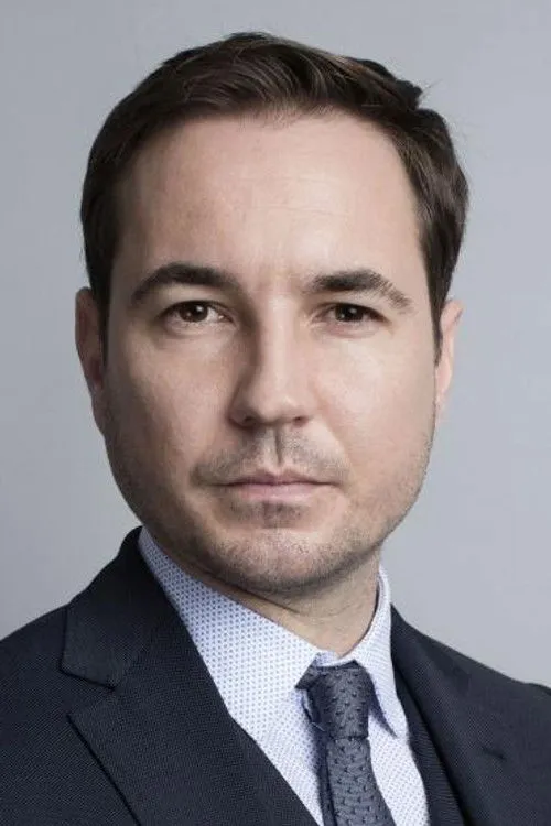 Martin Compston photo