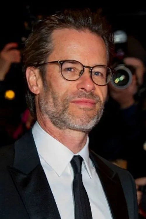 Guy Pearce photo