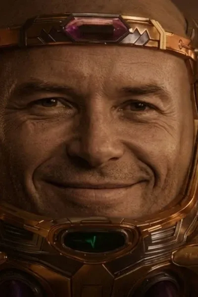 Guy Pearce photo