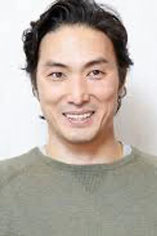 Takehiro Hira photo