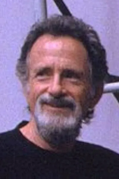 Lawrence Gordon photo