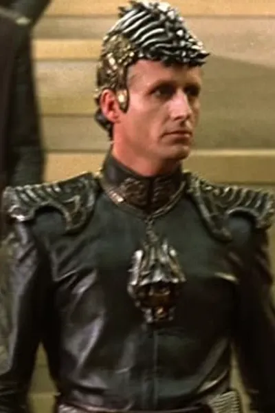 Linus Roache photo