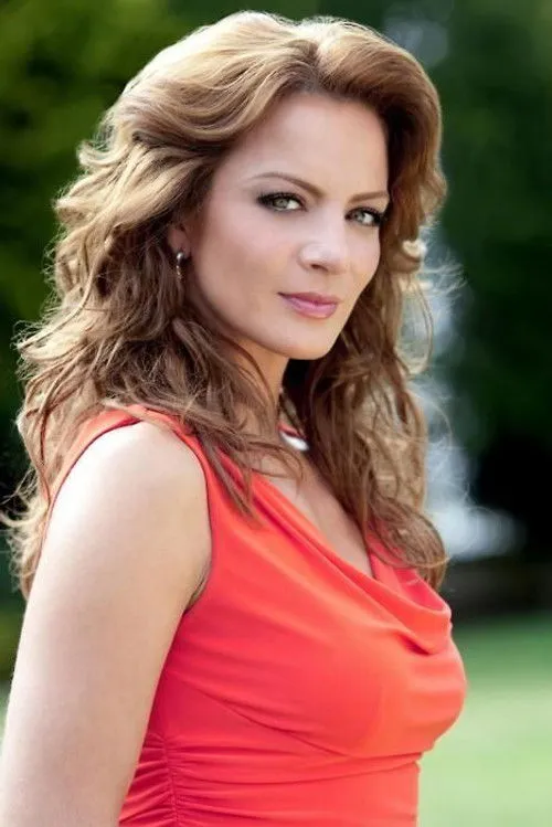 Silvia Navarro photo