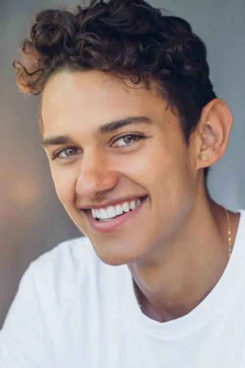 Xavier Garneau-Roughan photo