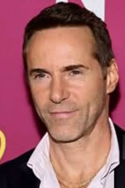 Alessandro Nivola photo