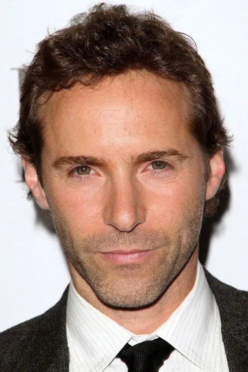 Alessandro Nivola photo