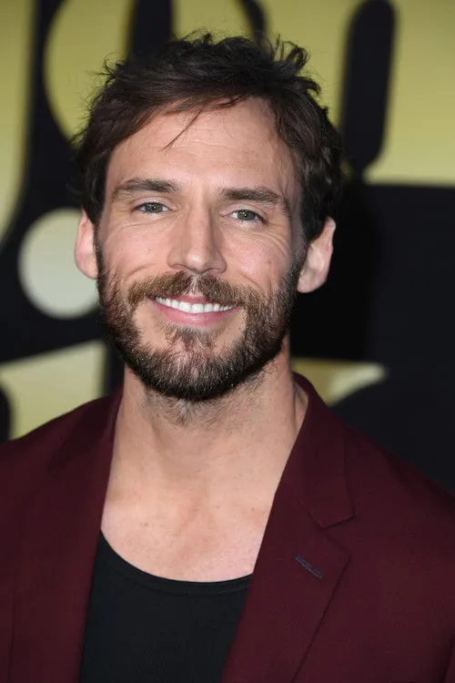 Sam Claflin photo