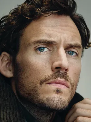 Sam Claflin