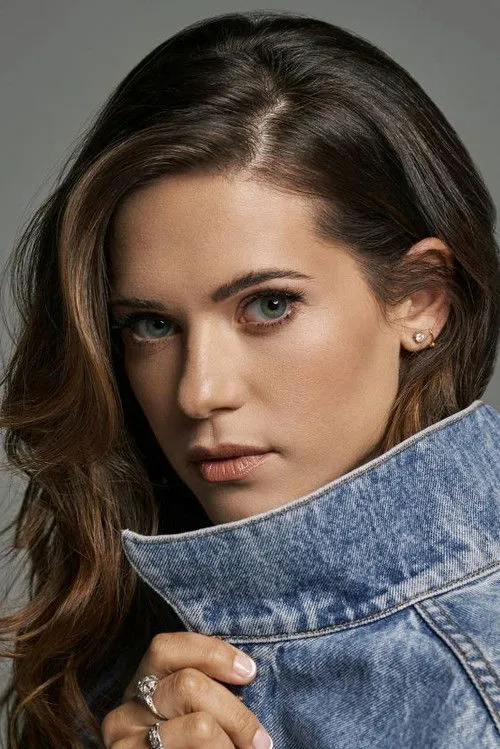 Lyndsy Fonseca photo
