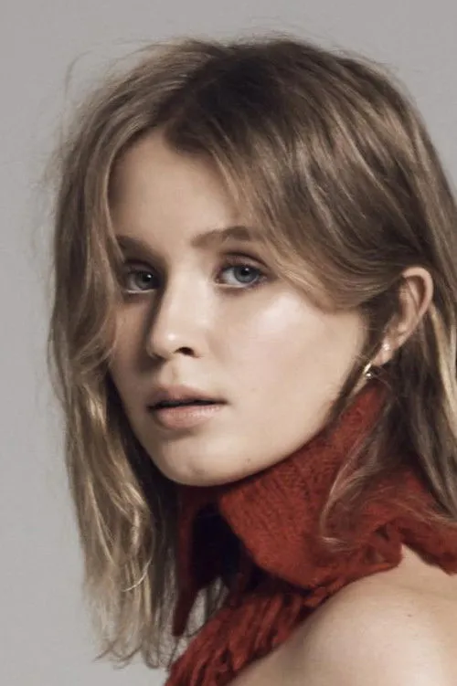 Eliza Scanlen photo