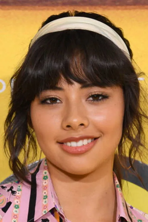Xochitl Gomez photo