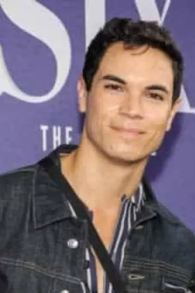 Jason Gotay photo