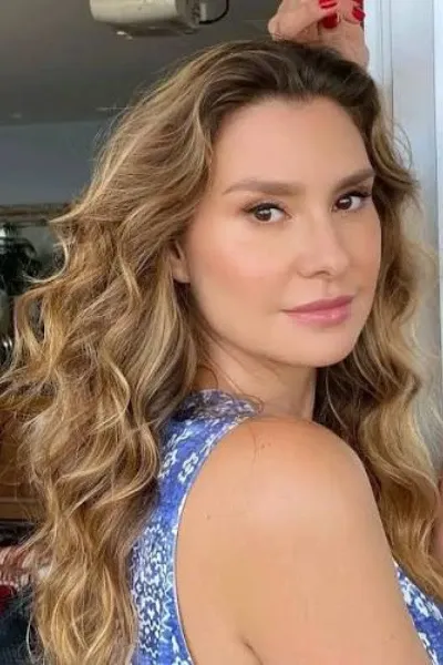 Lavínia Vlasak photo