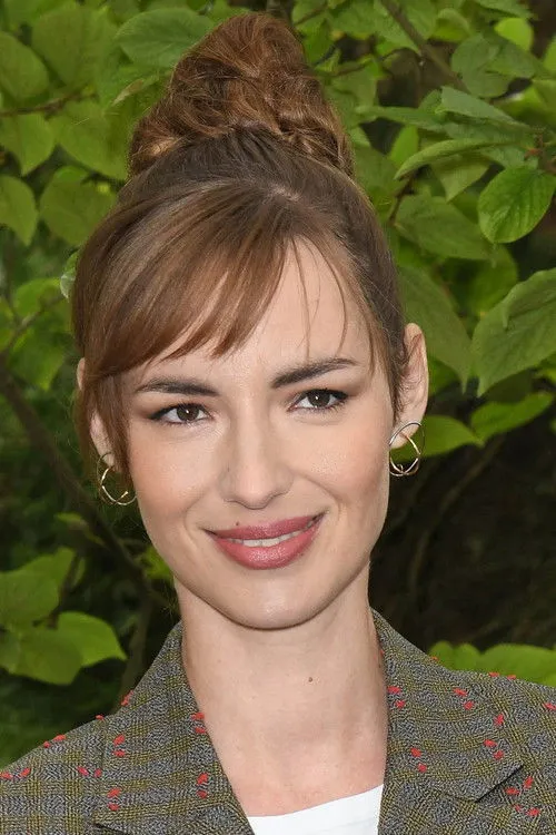 Louise Bourgoin photo