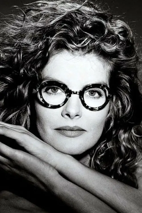 Rene Russo photo