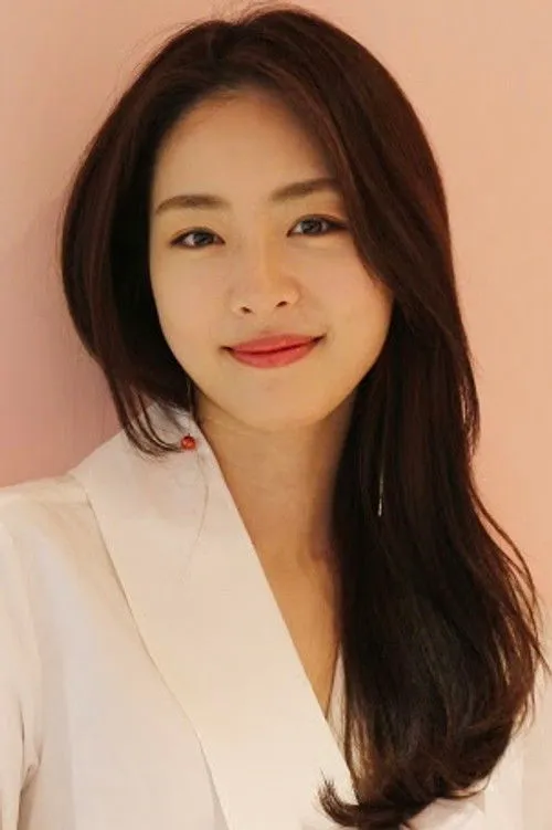 Lee Yeon-hee photo