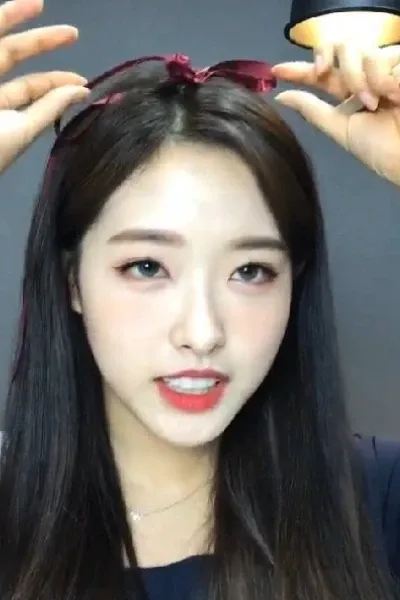 Son Hyeju (Olivia Hye) photo