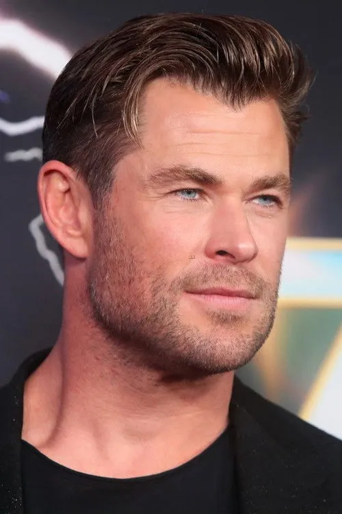 Chris Hemsworth photo